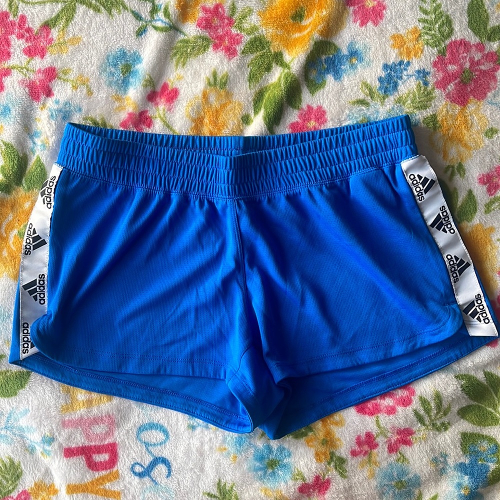 Women’s Adidas Aeroready Dri-fit short- S